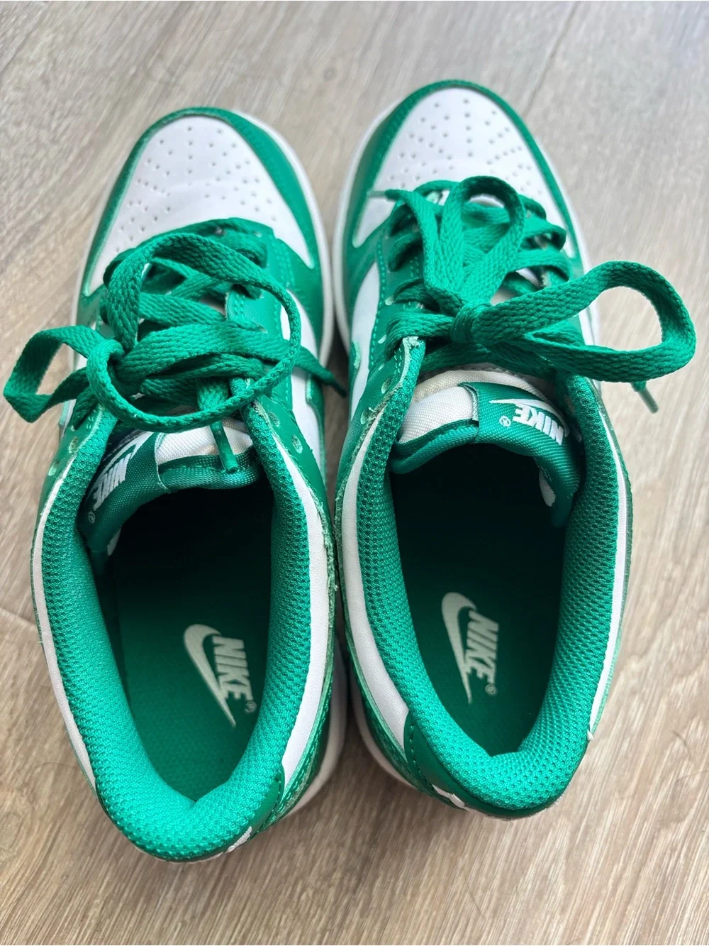 Nike White and Green Low-Top Dunks